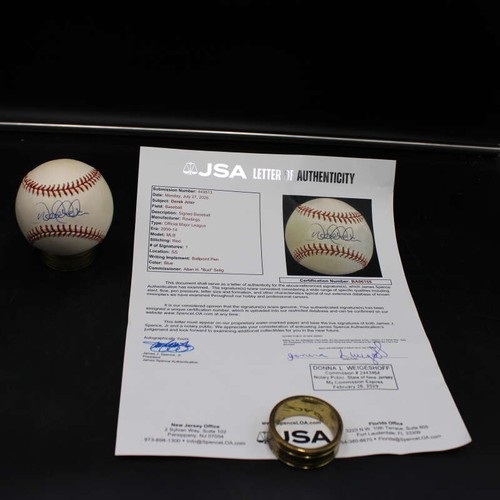 Derek jeter signed rawlings - derek,